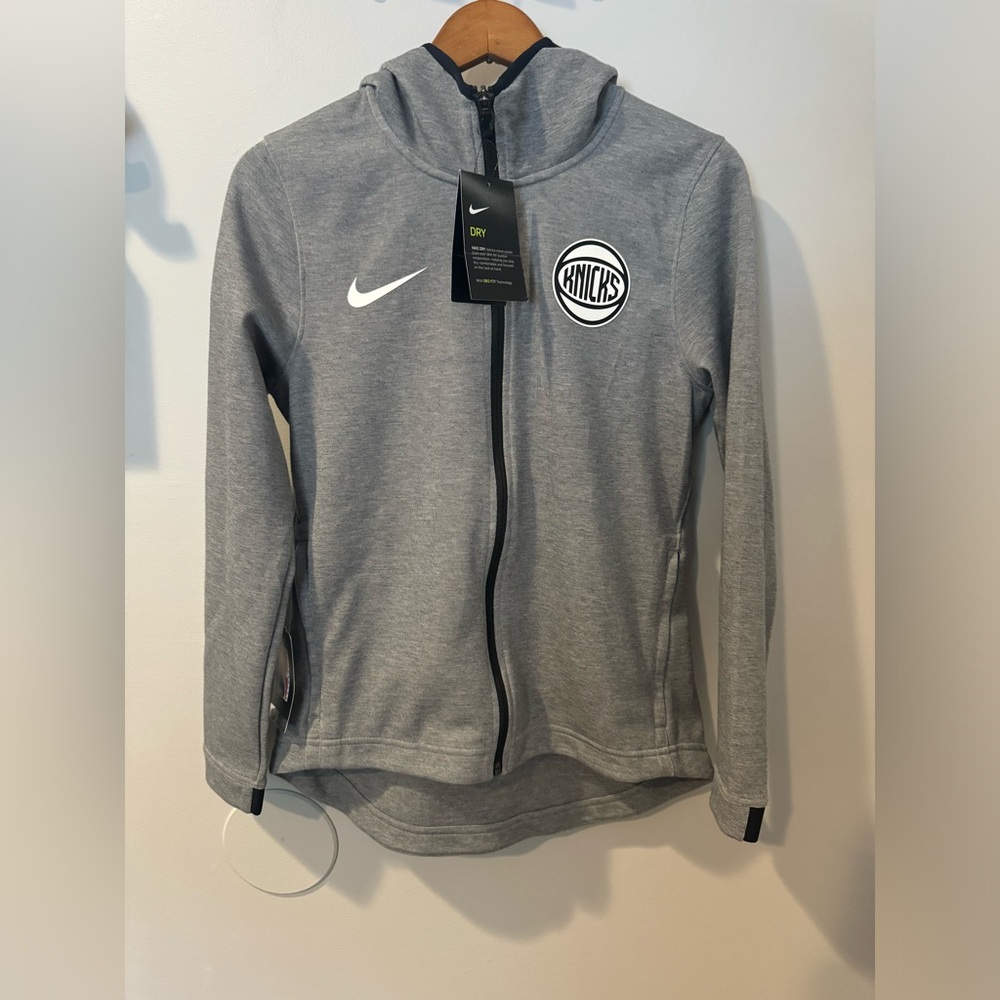 NWT Nike NBA New York Knicks DriFit Full Zip‎ Grey Hoodie Medium Women’s